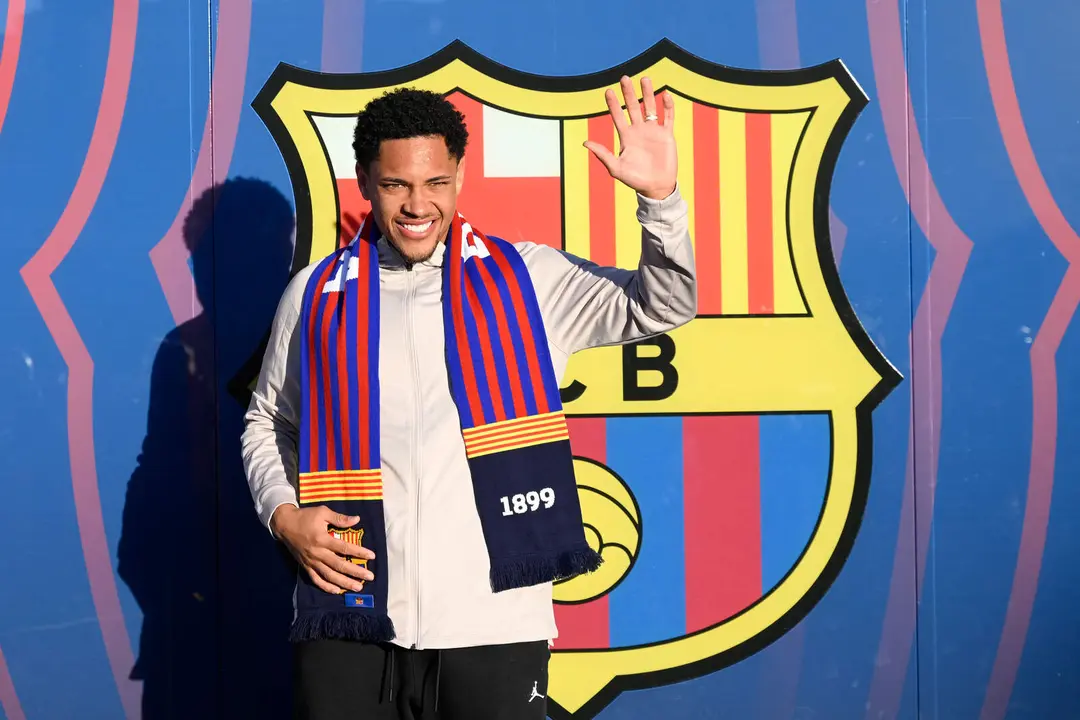 Xavi se carga al fichaje de Laporta y Deco