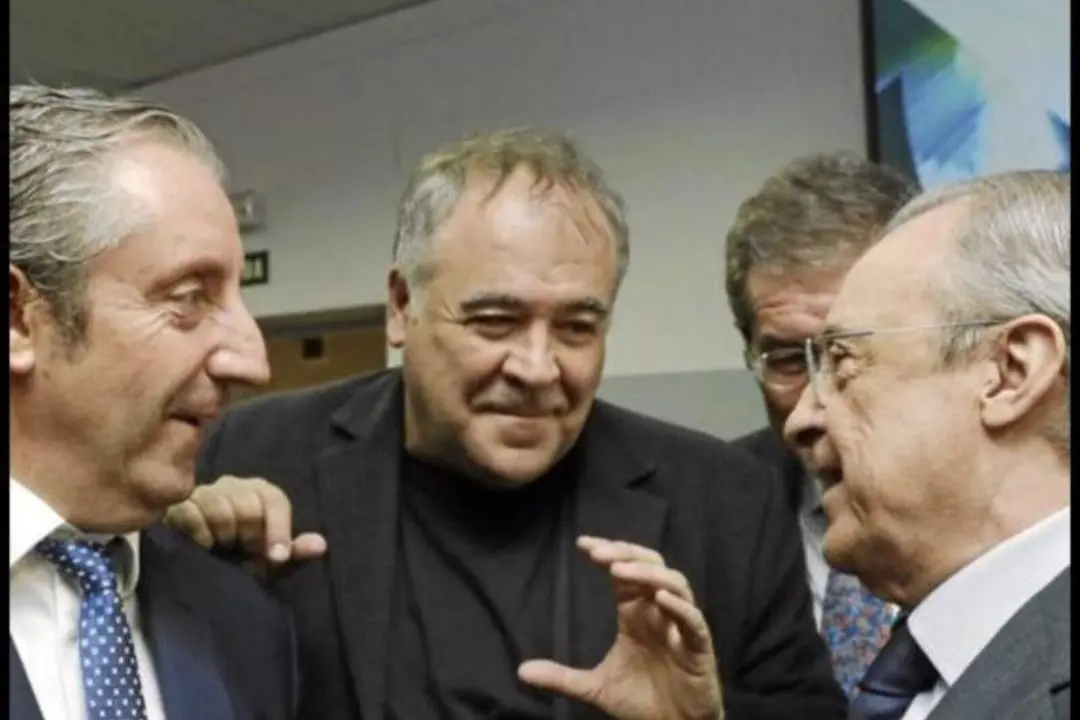 Florentino tiene muy bien controlado su aparato de propaganda