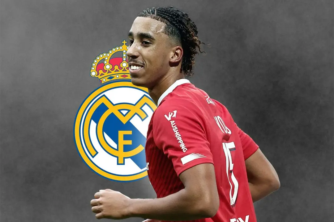 Leny Yoro solo quiere jugar en el Real Madrid