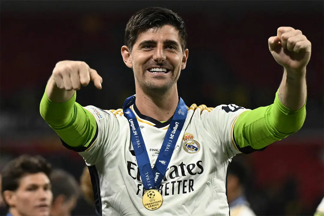 Courtois no piensa en una salida del Real Madrid