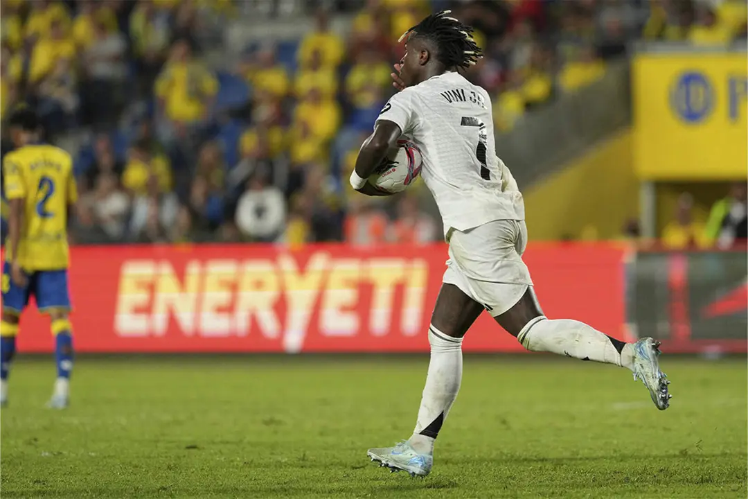 Vinicius celebrando el 1-1 del Real Madrid