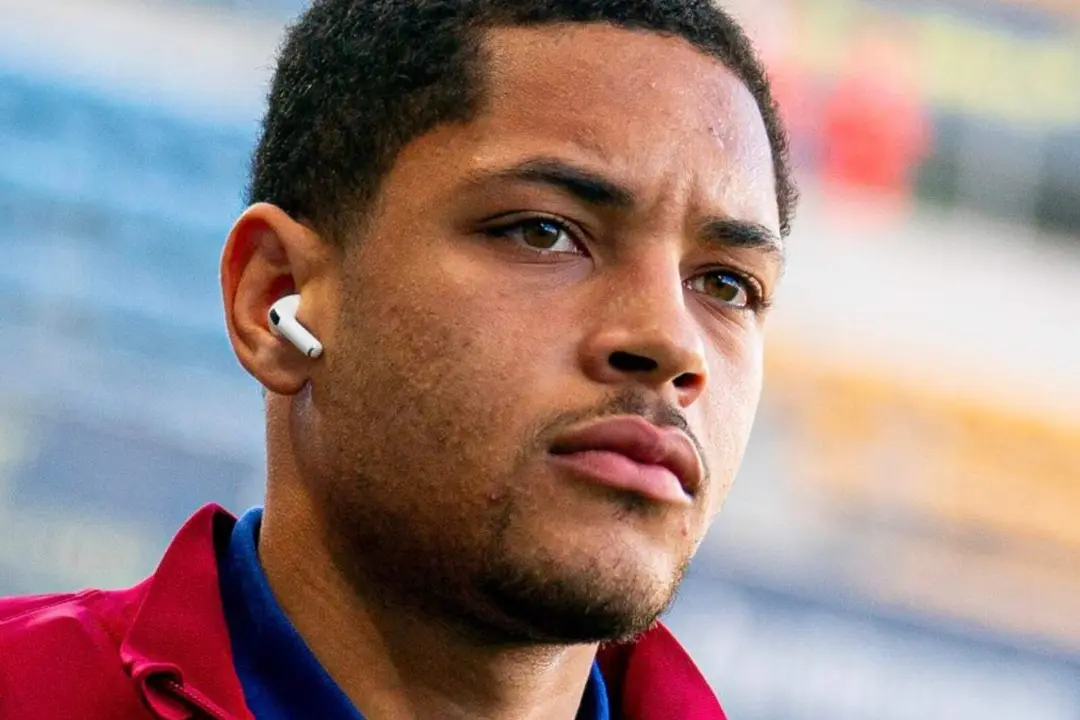 Vitor Roque