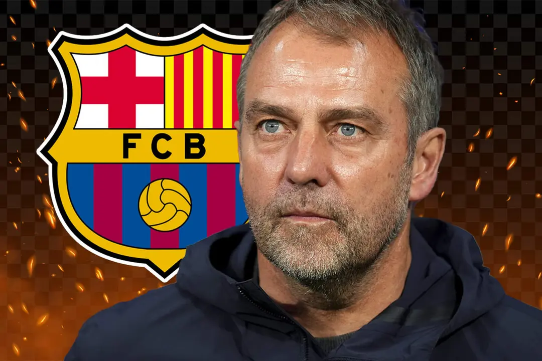 Hansi Flick, junto al escudo del FC Barcelona