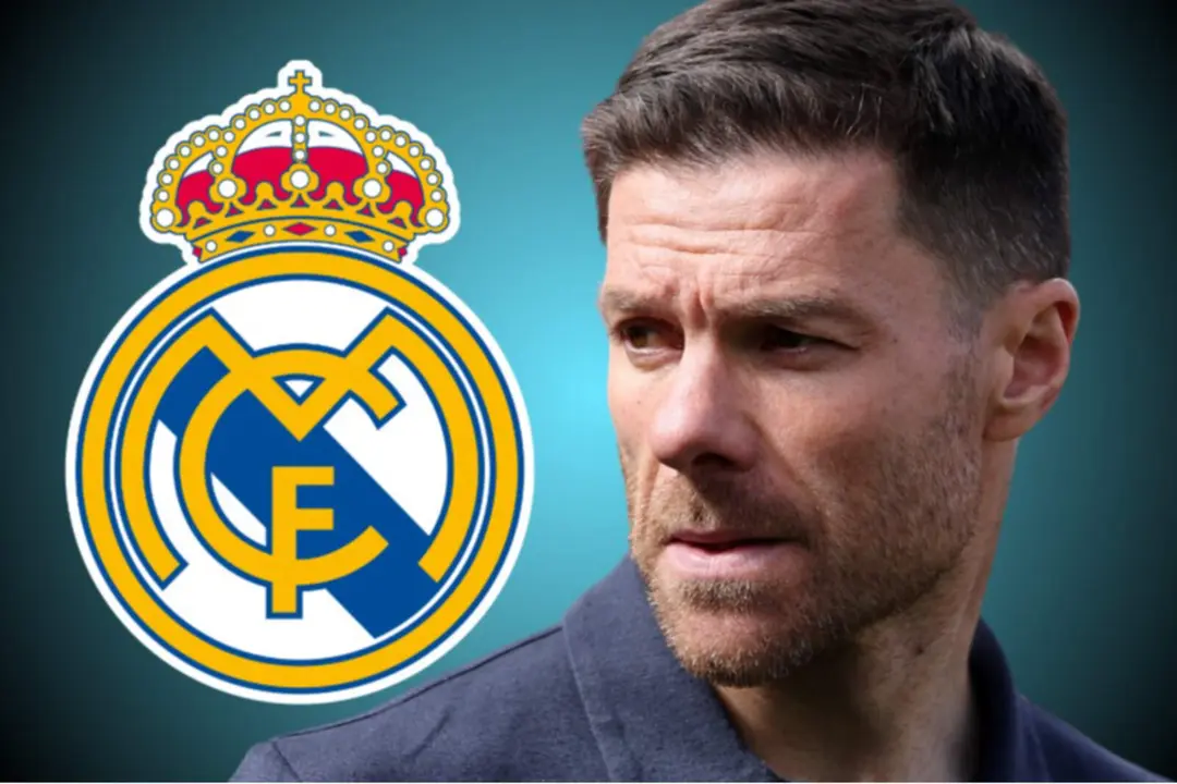 Xabi Alonso se carga a dos jugadores