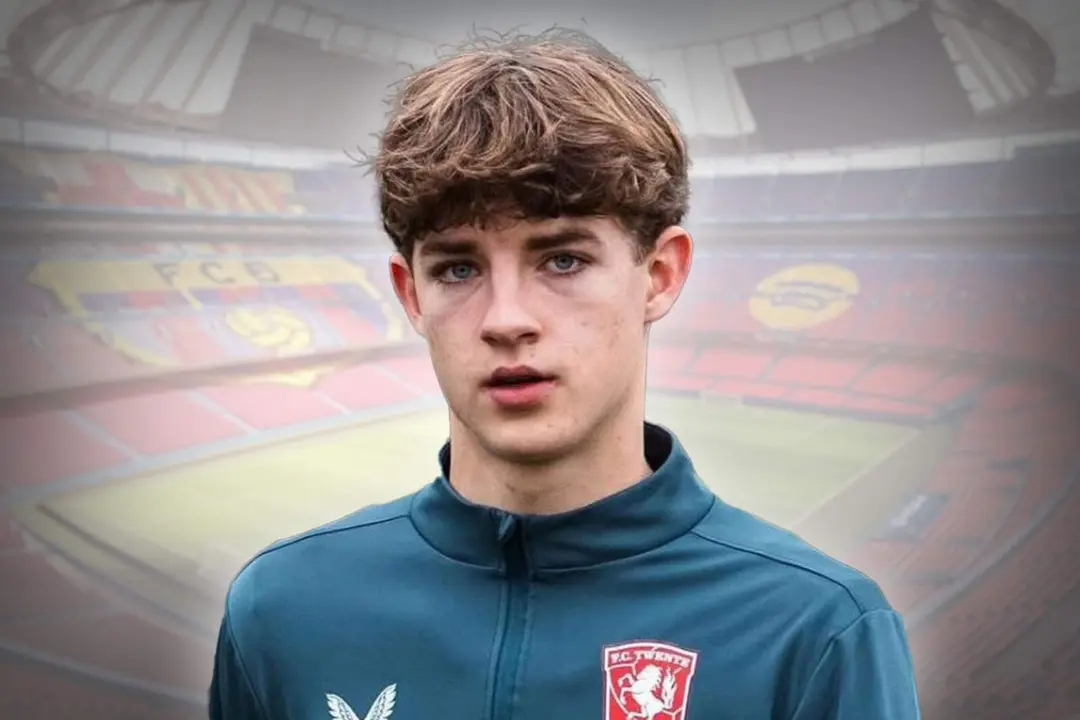 El FC Barcelona negocia el fichaje del central Ruud Nijstad