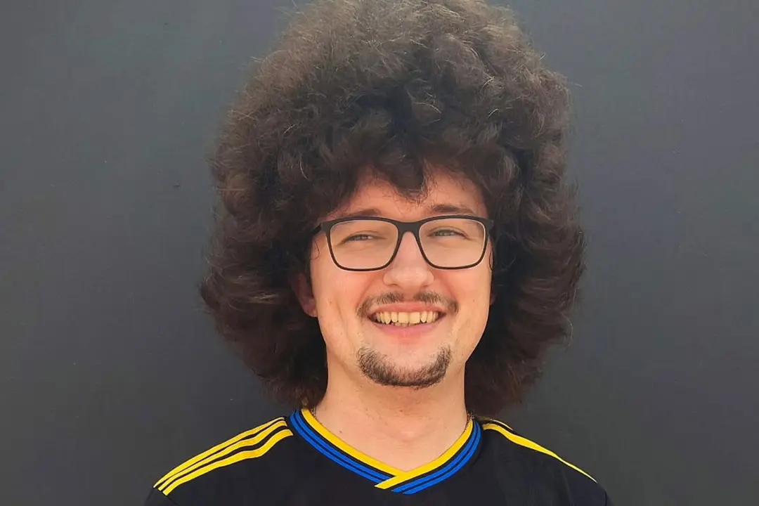 Frank Ilett se ha quedado a 1 gol de cortarse el pelo