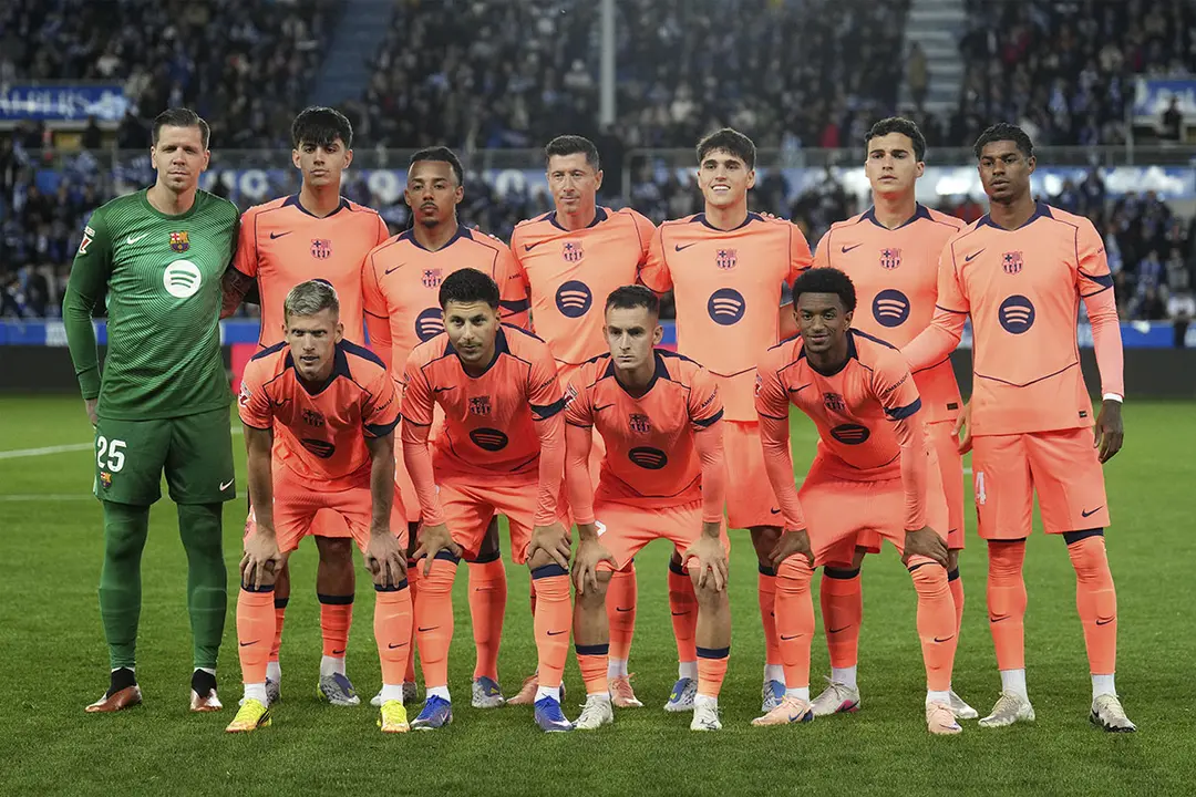 Jugadores del FC Barcelona, posando antes del partido contra el Alav&eacute;s | Getty Images