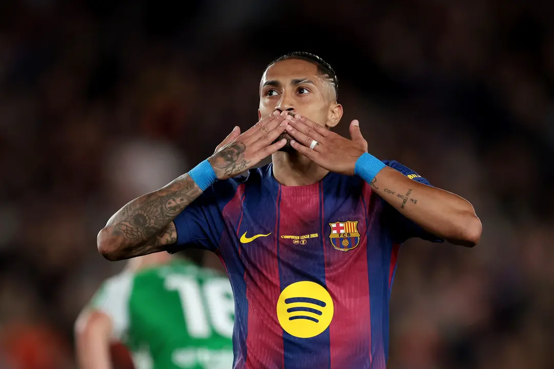 fc-barcelona-v-real-betis-balompie-laliga-ea-sports copia 2