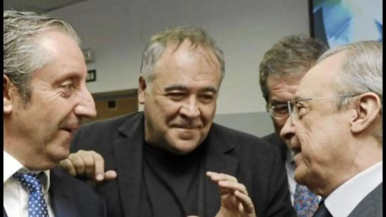 Florentino tiene muy bien controlado su aparato de propaganda