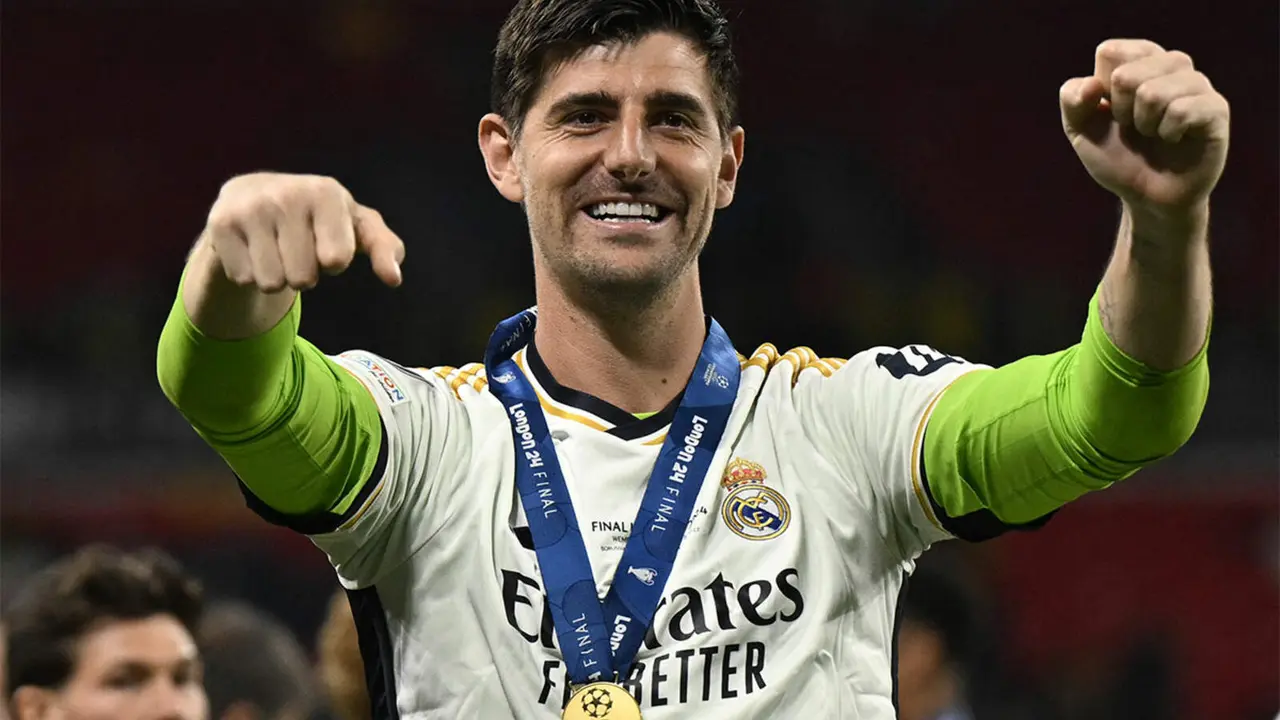 Courtois no piensa en una salida del Real Madrid