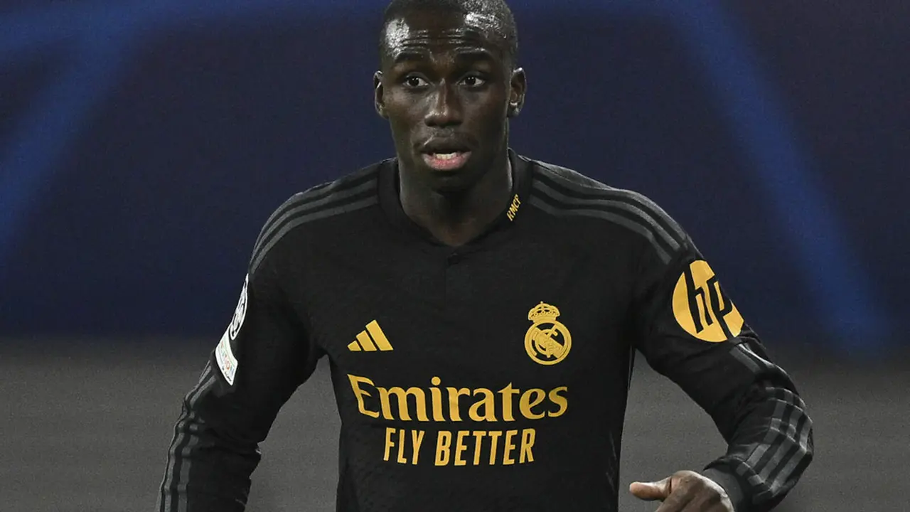 Ferland Mendy durante un partido con el Real Madrid | Getty Images