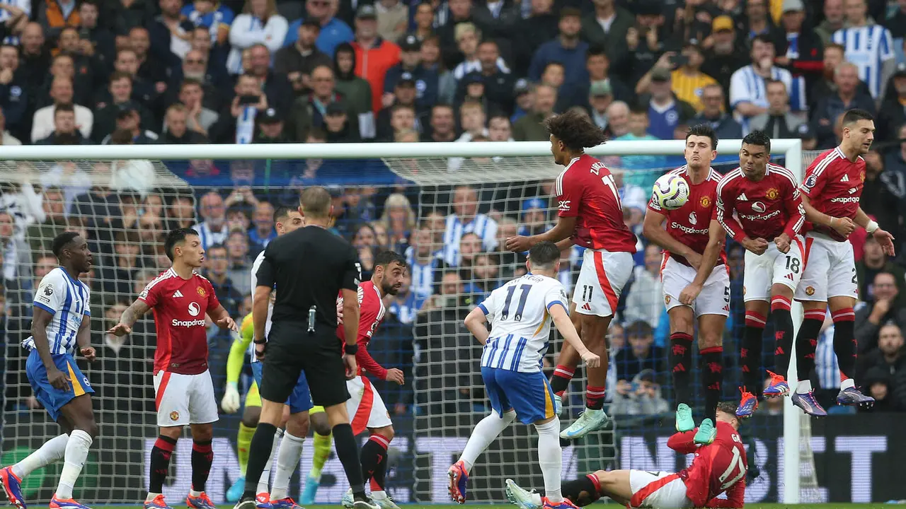 El juego de Casemiro produce pena en la Premier League