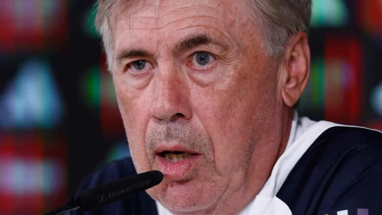 Carlo Ancelotti ante los medios
