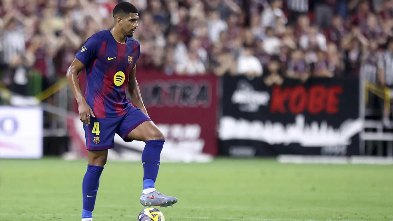 Ronald Ara&uacute;jo jugar&aacute; en el Liverpool