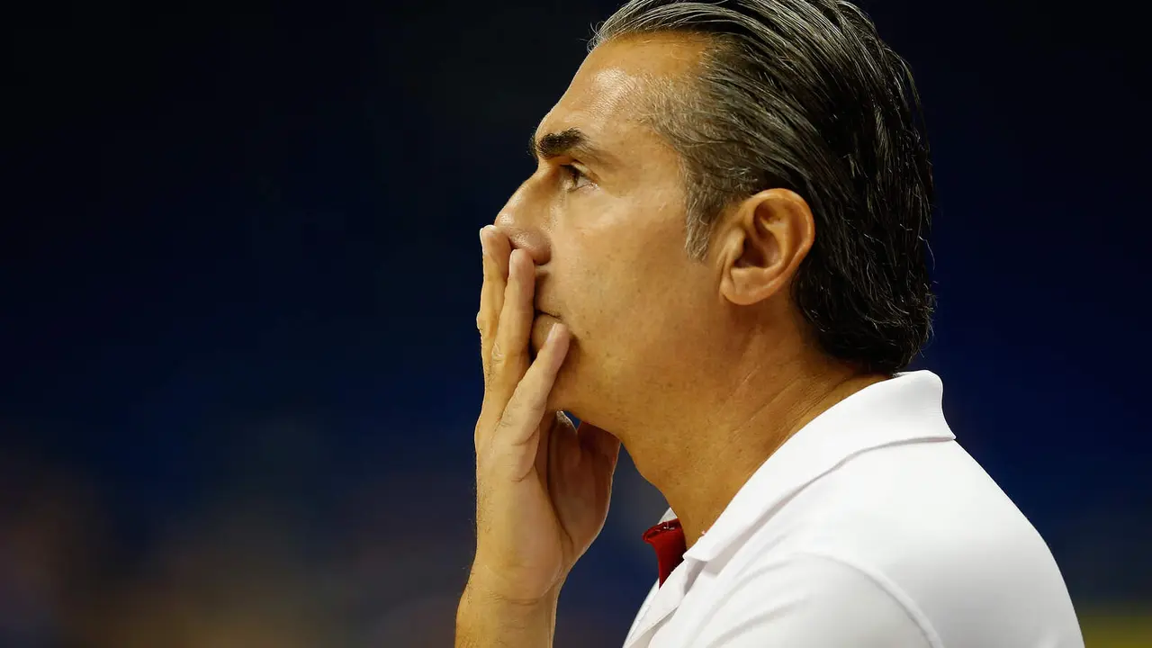 El Real Madrid de baloncesto de Scariolo no ha podido empezar peor