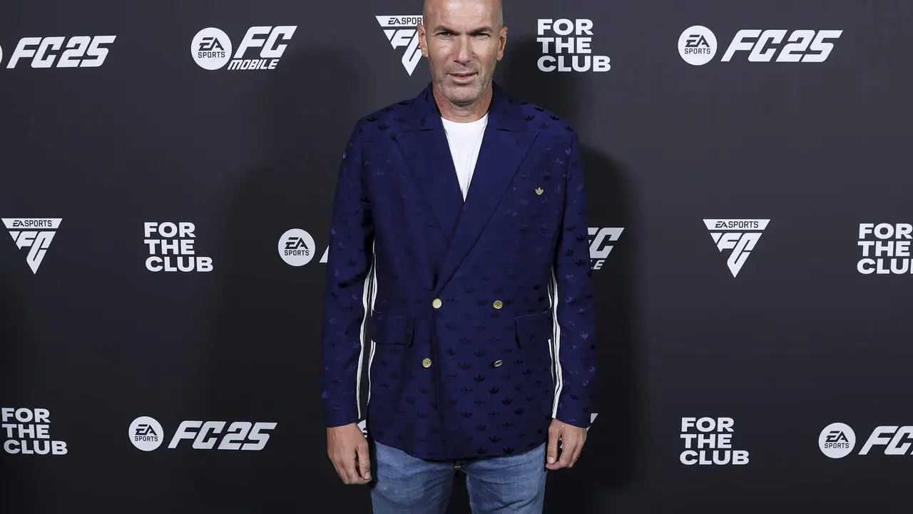Zidane es uno de los candidatos para reemplazar a Xabi Alonso.