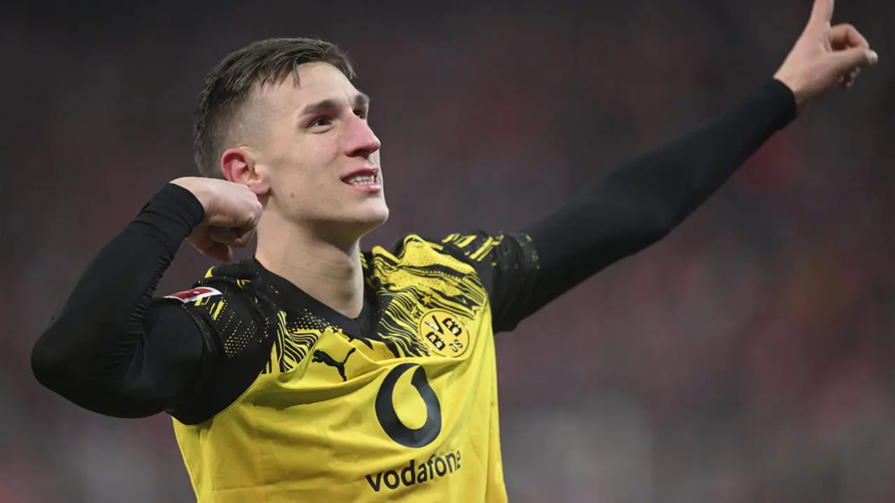 Nico Schlotterbeck se queda en el Borussia Dortmund