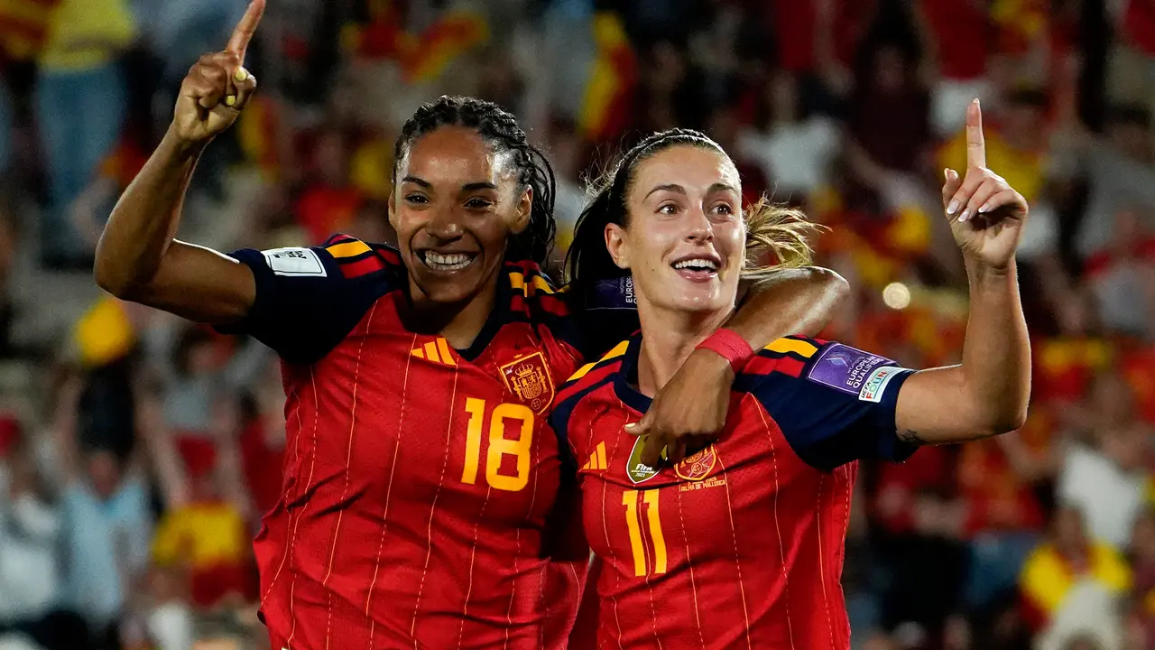 spain-v-england-fifa-womens-world-cup-2027-qualifier (1)