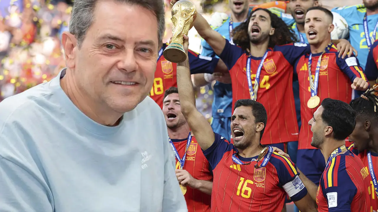 Tom&aacute;s Roncero frente a Rodri levantando el Mundial | Foto: Getty Images, Madrid-Barcelona