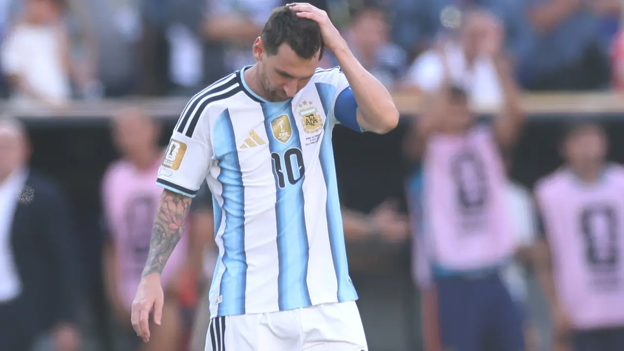 Leo Messi disputando la final del Mundial 2026 entre Argentina y Espa&ntilde;a. Fuente: Getty Images.