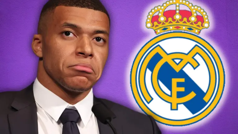 Mbapp&eacute; junto al escudo del Real Madrid | Getty Images, Madrid-Barcelona