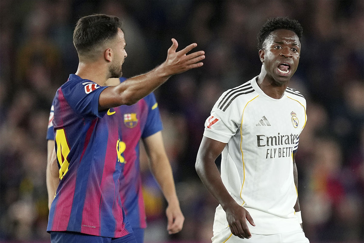 Vinicius, desaparecido en El Clásico | Alex Caparros (Getty Images)