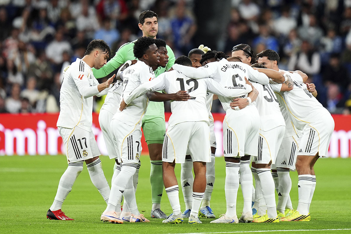 Piña prepartido de los jugadores del Real Madrid | Angel Martinez (Getty Images)