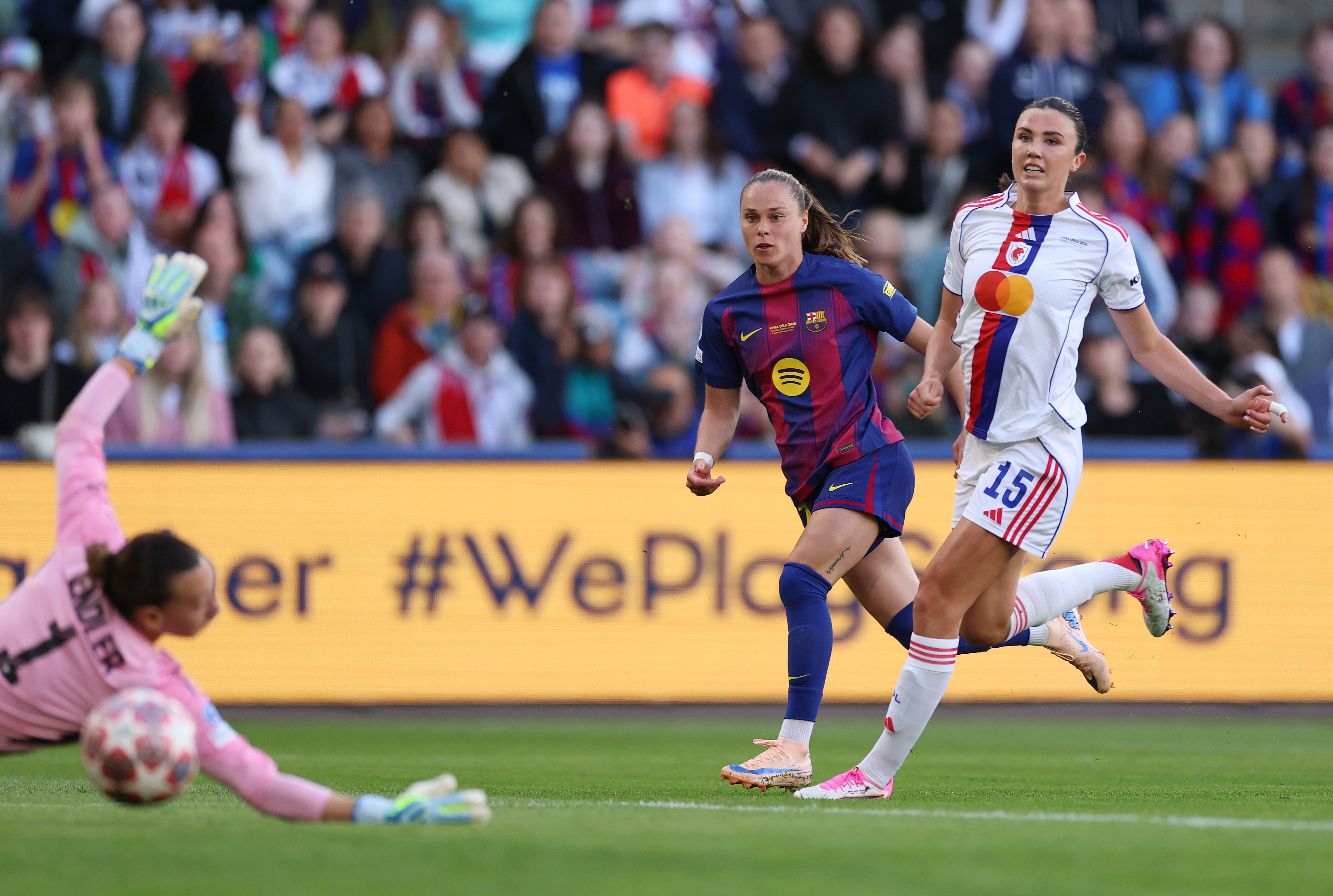 fc-barcelona-v-ol-lyonnes-uefa-womens-champions-league-final-2026 copia 3