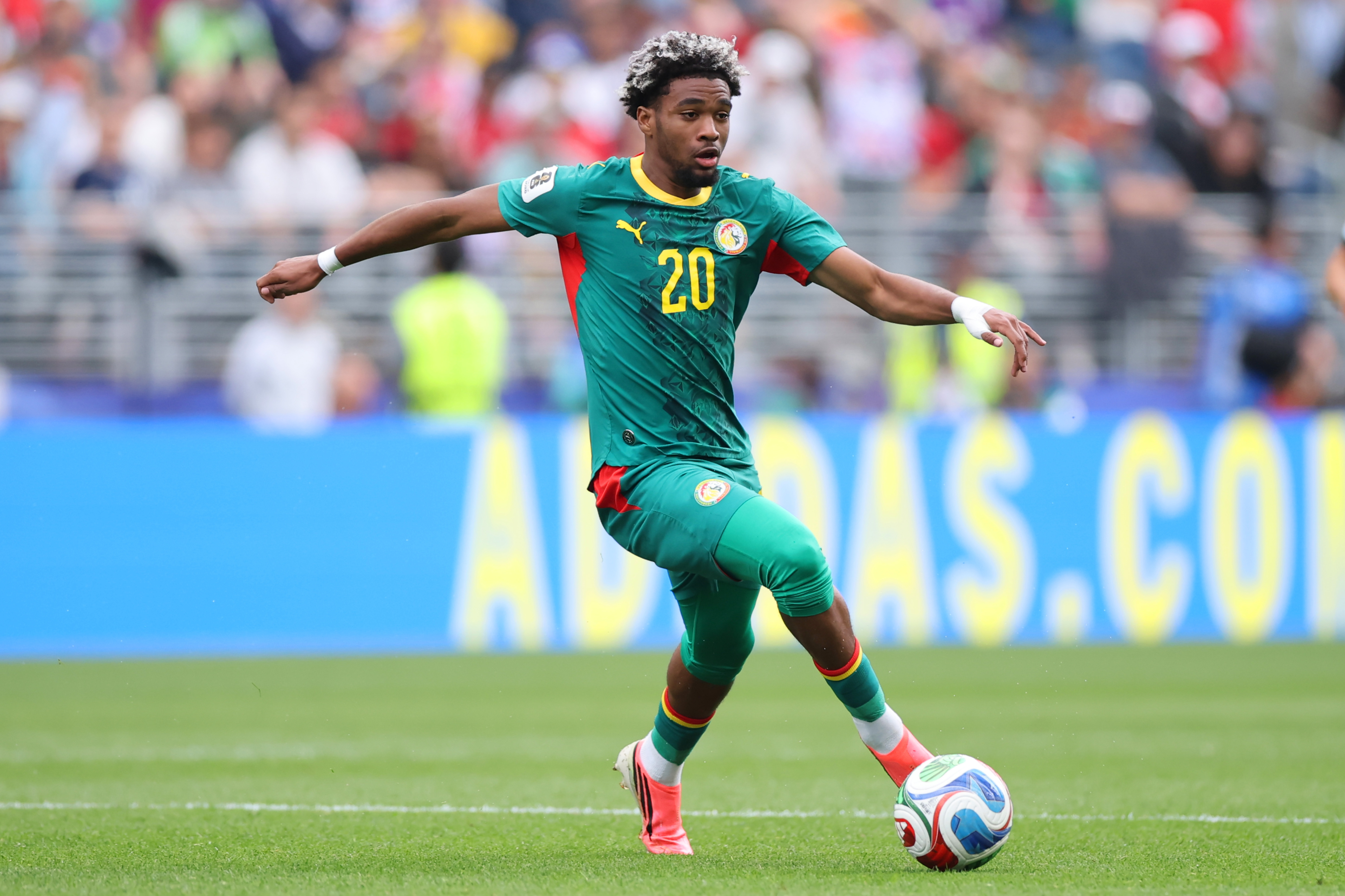 Ibrahim Mbaye jugando para Senegal durante el Mundial 2026 | Foto: Alex Grimm (Getty Images)