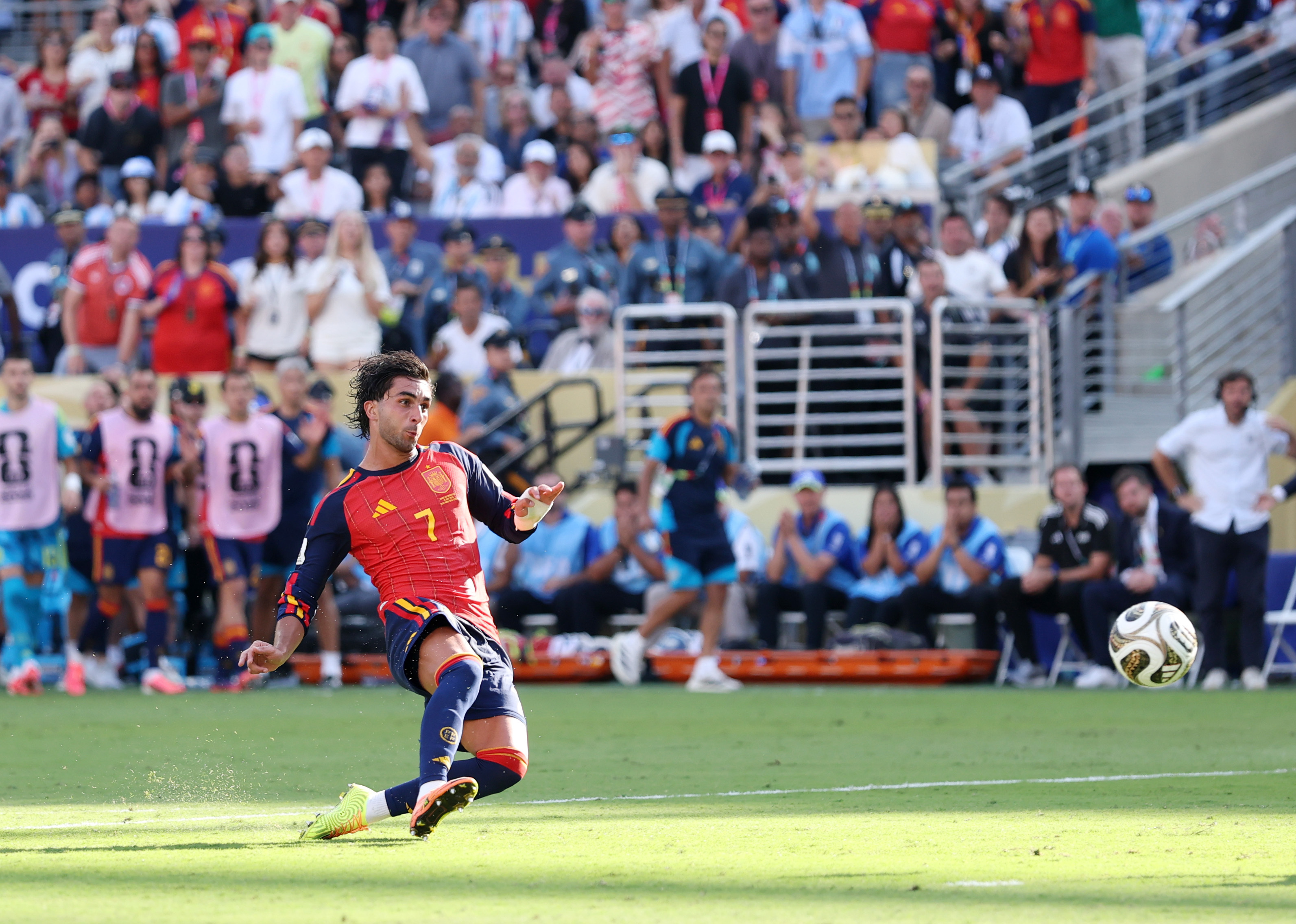 spain-v-argentina-final-fifa-world-cup-2026 copia 18